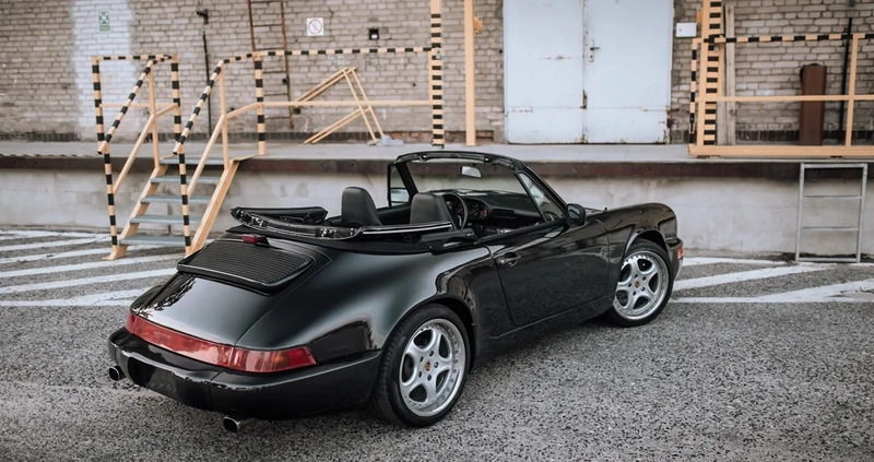 Porsche 911 cena 290000 przebieg: 192000, rok produkcji 1982 z Kutno małe 596